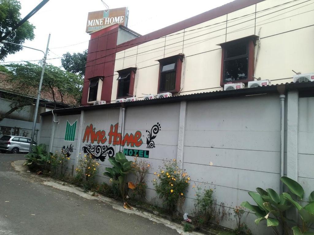 Mine Home Hotel Bandung Exterior photo